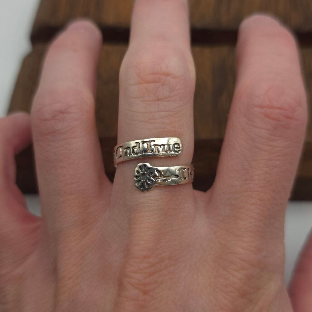 Size 9 Sterling Silver I Will Remain Faithful Ring A172